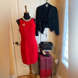 Classy little Red vintage open back Dressโค๏ธ